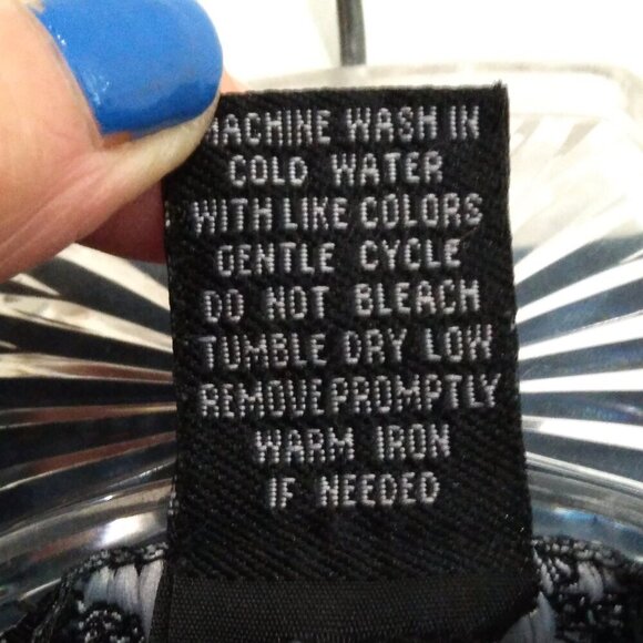 Red Snap Fitted Dark Denim Chambray Shirt With White Pearl Snap Buttons Sz S - Picture 6 of 7